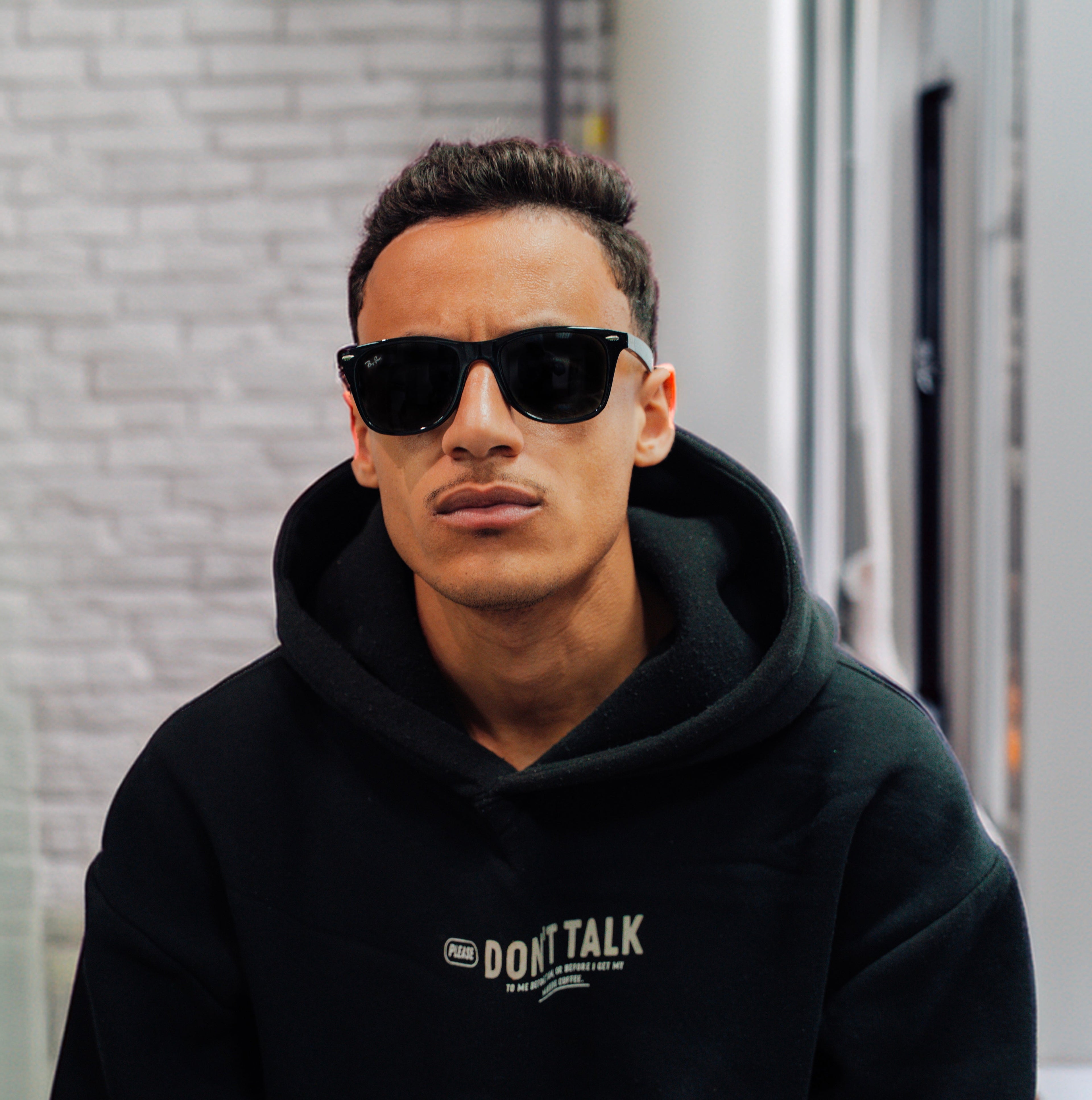 𝐋𝐮𝐧𝐞𝐭𝐭𝐞𝐬 𝐝𝐞 𝐒𝐨𝐥𝐞𝐢𝐥 𝐇𝐨𝐦𝐦𝐞𝐬