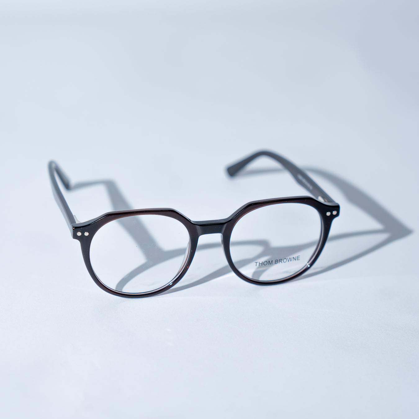 Monture  de créateur de la marque THOM BROWN, noire unisexe