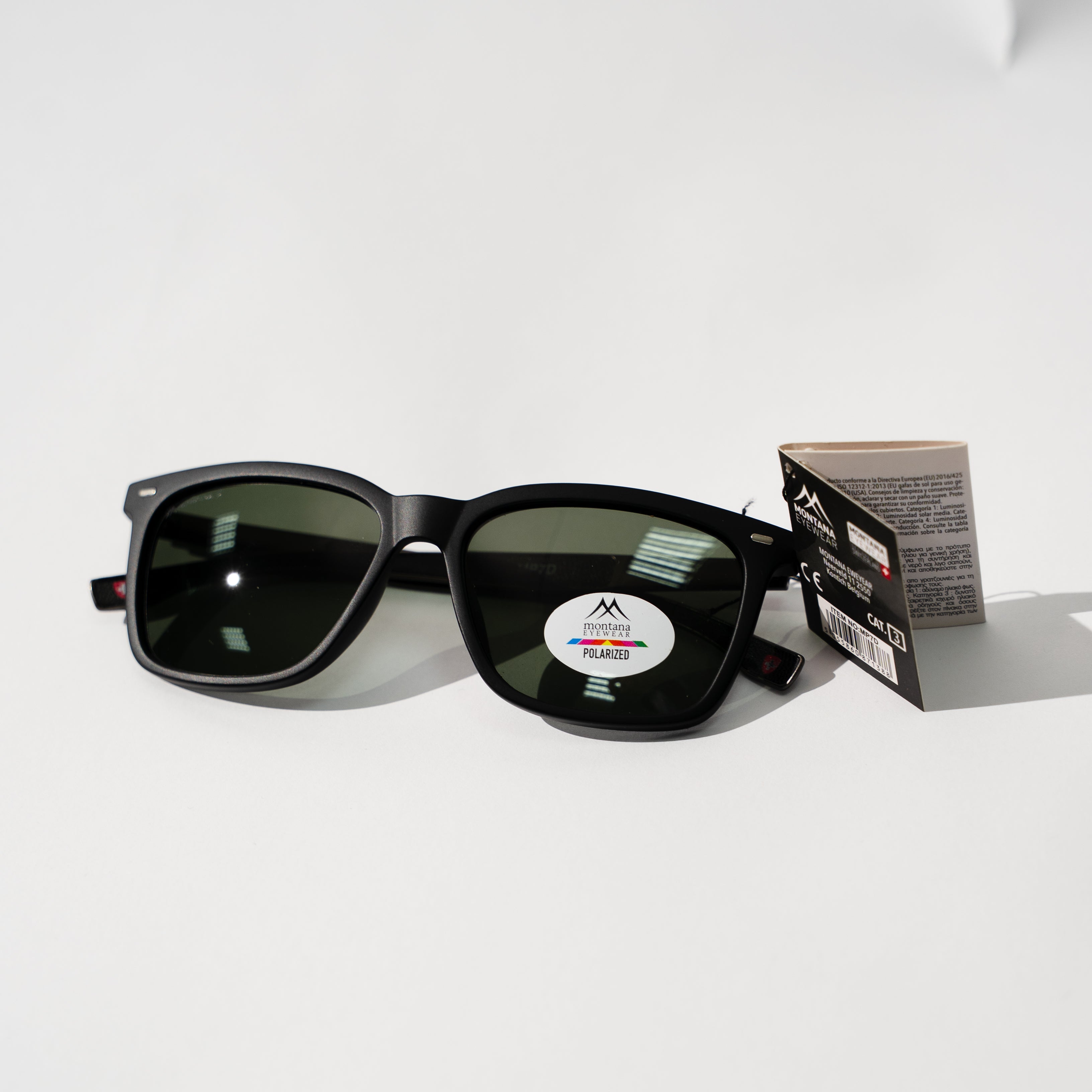 Monture solaire de la marque Montana avec des verres polarisés