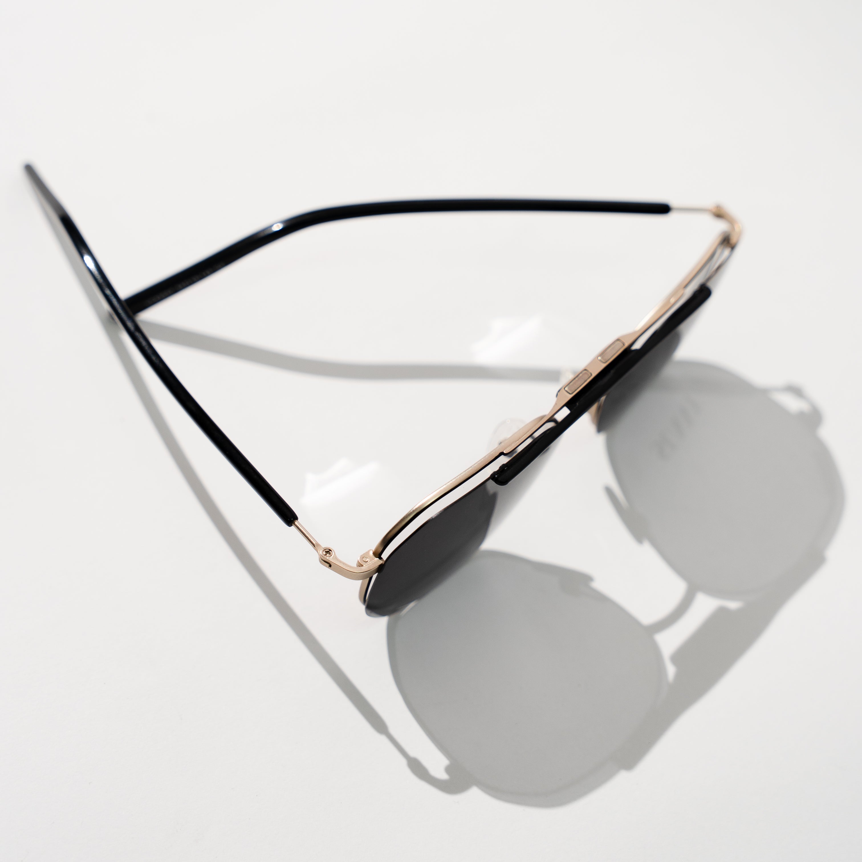 Monture optique de la marque Sunny avec Clips solaires ,style aviator