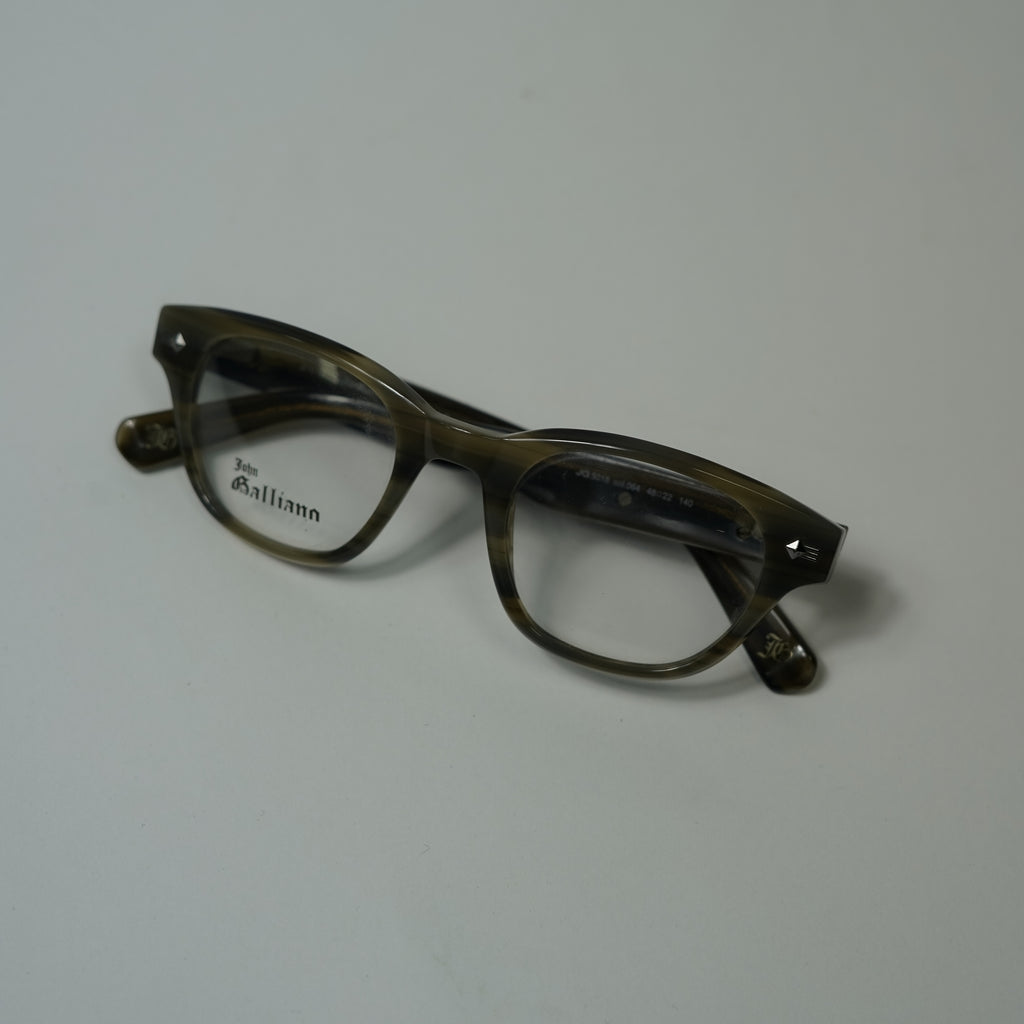 Monture optique en acétate de la marque John Galliano