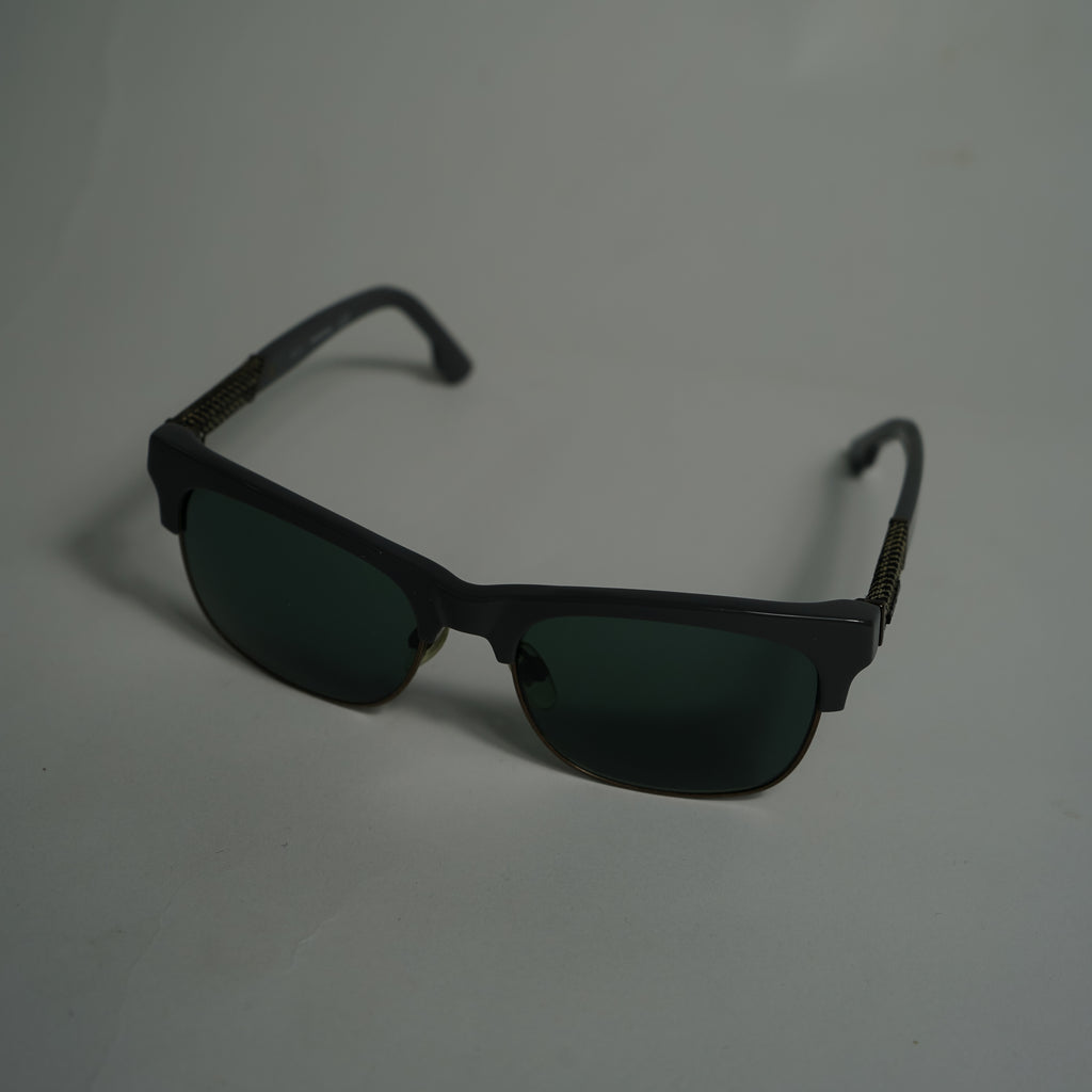 Monture solaire de la marque Diesel