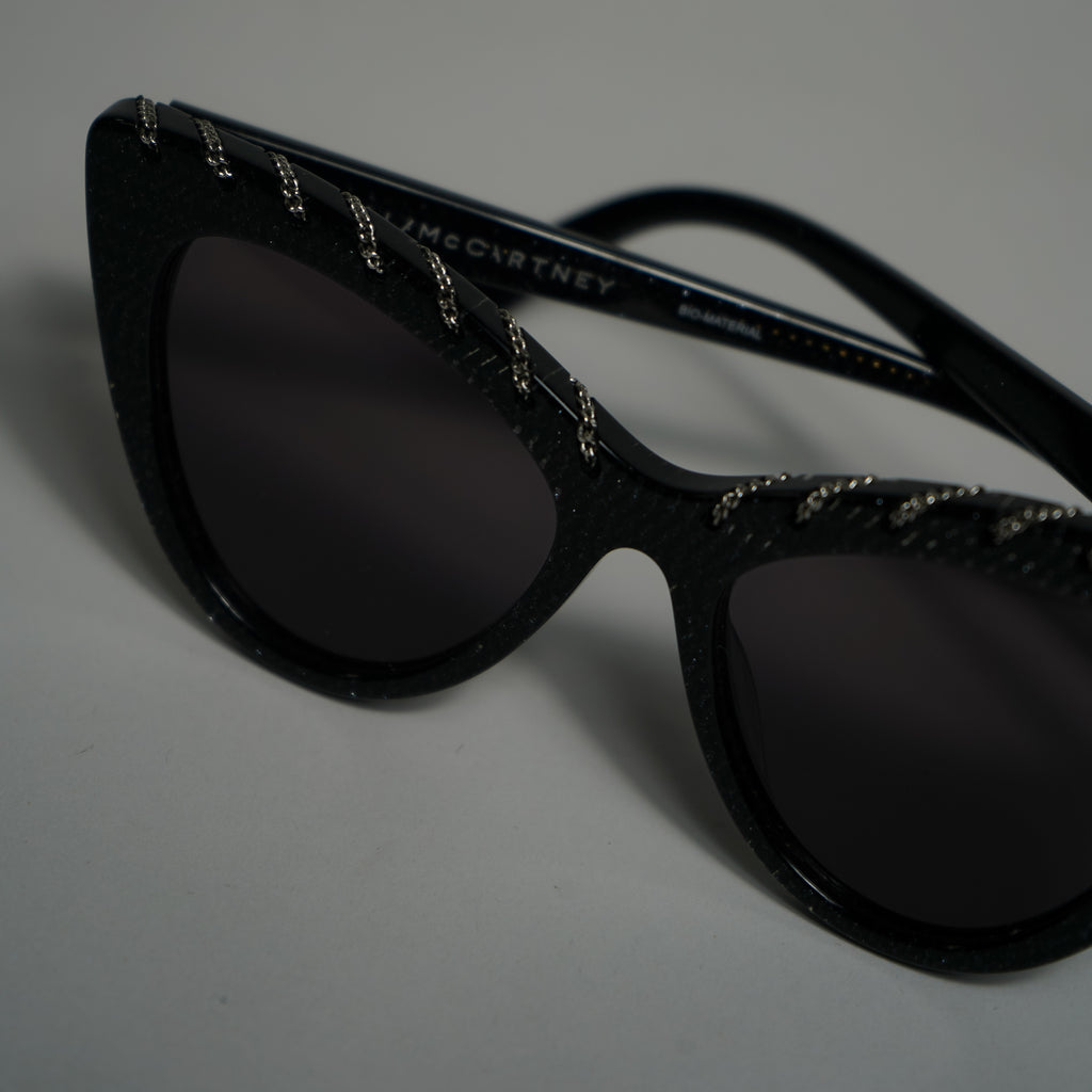 Monture solaire de la marque STELLA McCartney