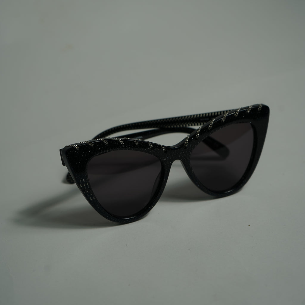 Monture solaire de la marque STELLA McCartney