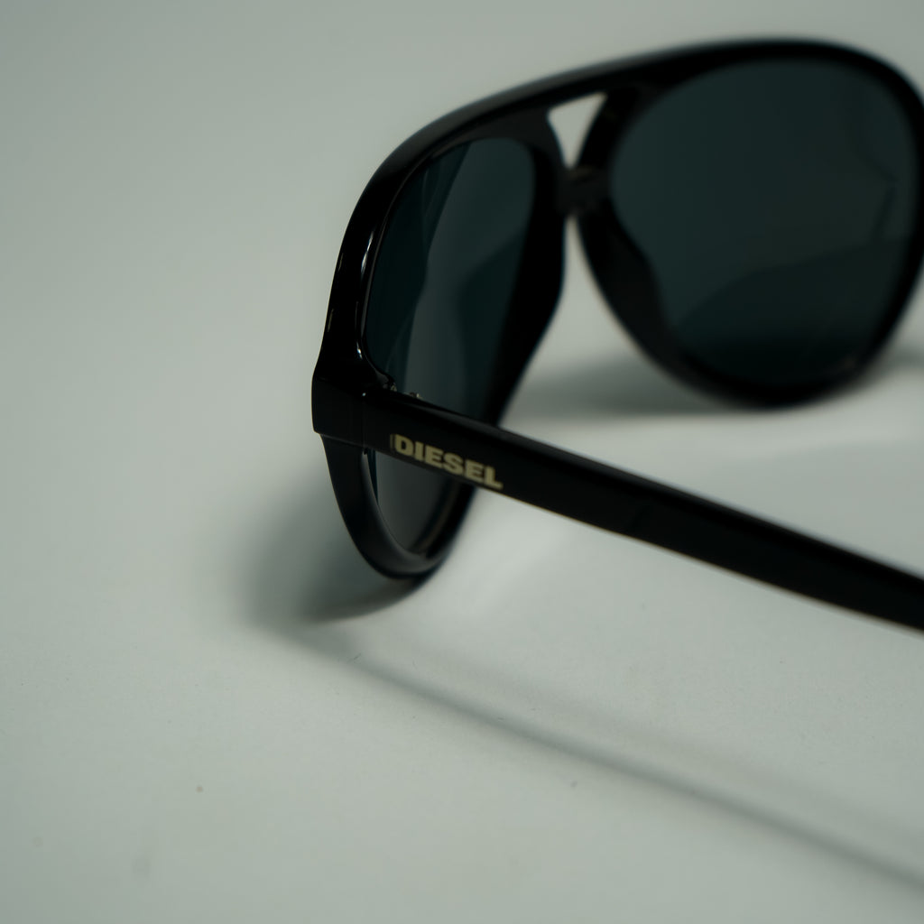 Monture solaire de la marque Diesel