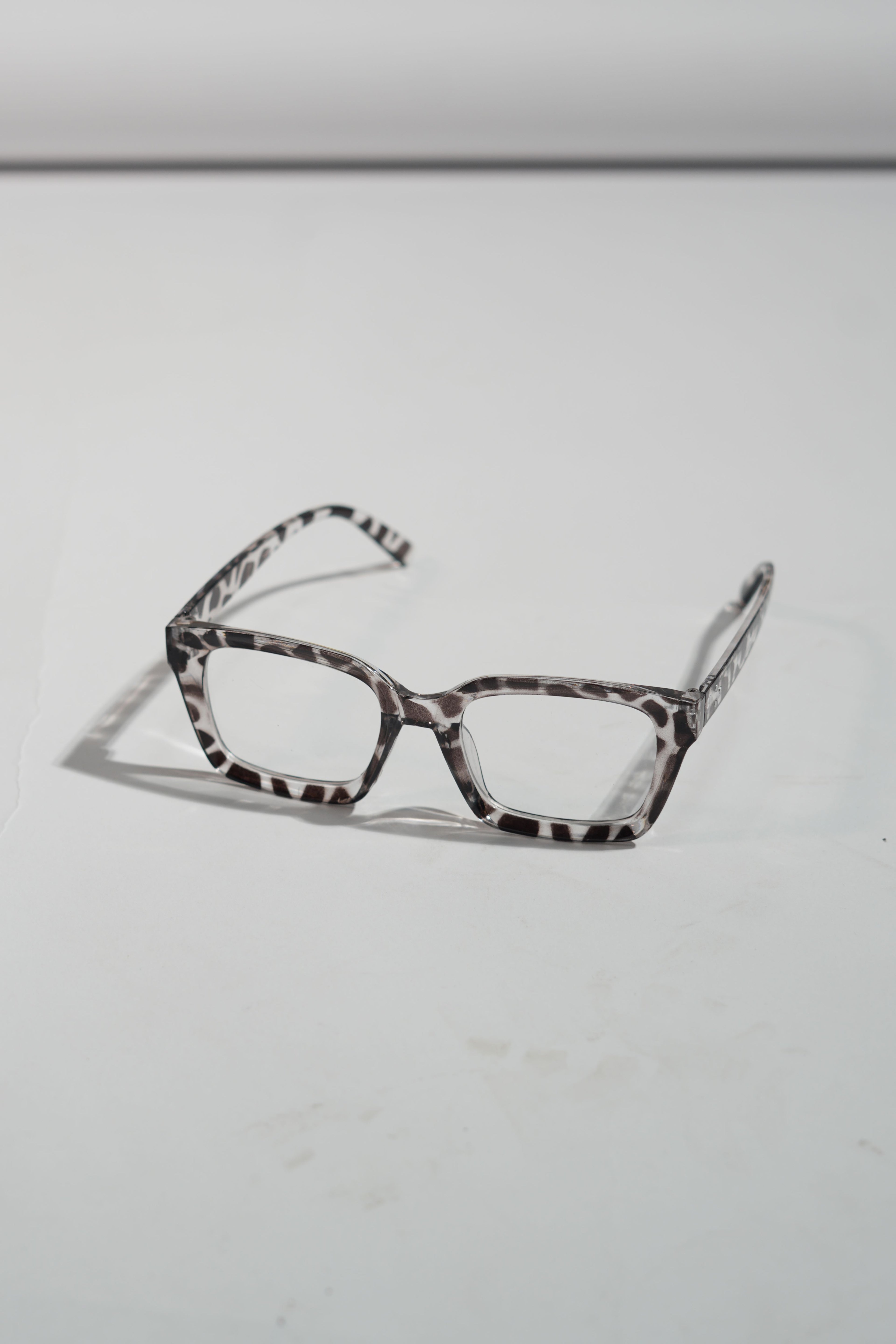 Lunetique Classic de Vue – Monture Élégante + verres antireflets