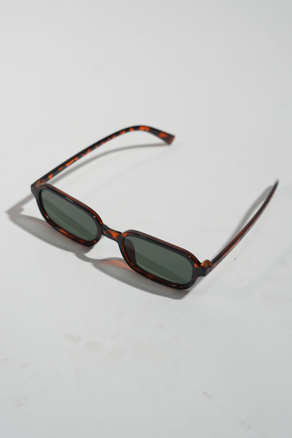 Lunetique Classic Solaire – Monture Élégante
